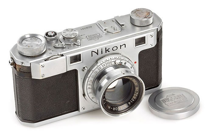 maquina-fotografica-antiga-camera-fotografica-historia-linha-do-tempo-nikon