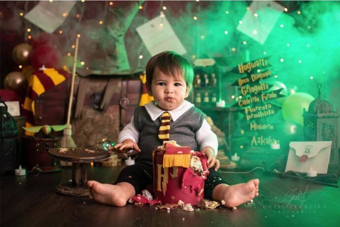 Ensaio de Fotos Infantil Smash the Cake com tema de Harry Potter